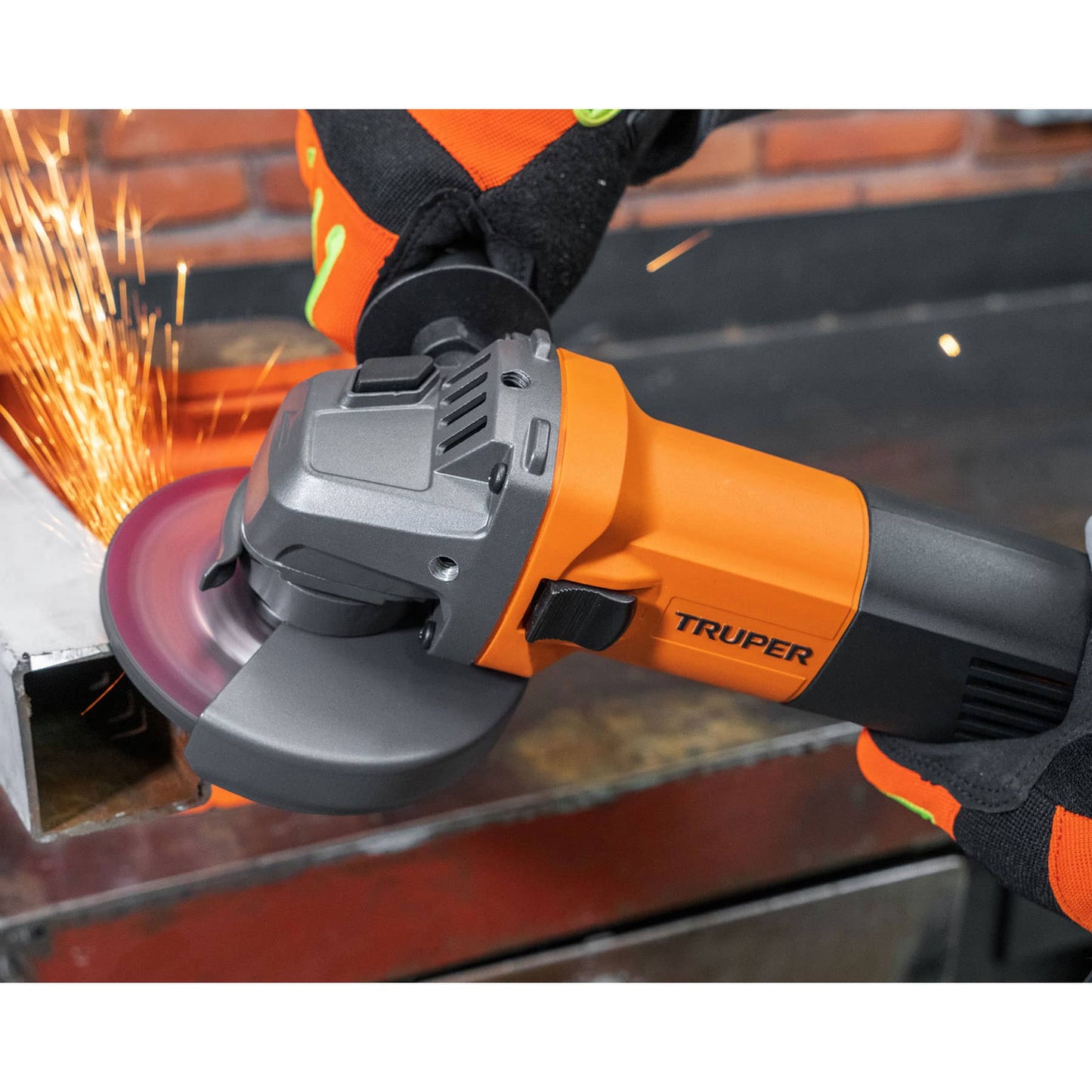 Esmeriladora angular de 4-1/2", 700w Profesional TRUPER